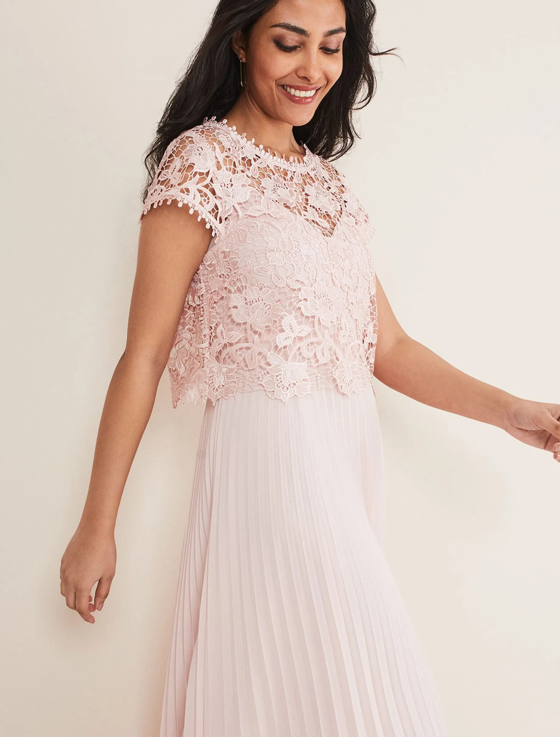 Petite Michelle Lace Pleat Maxi Dress
