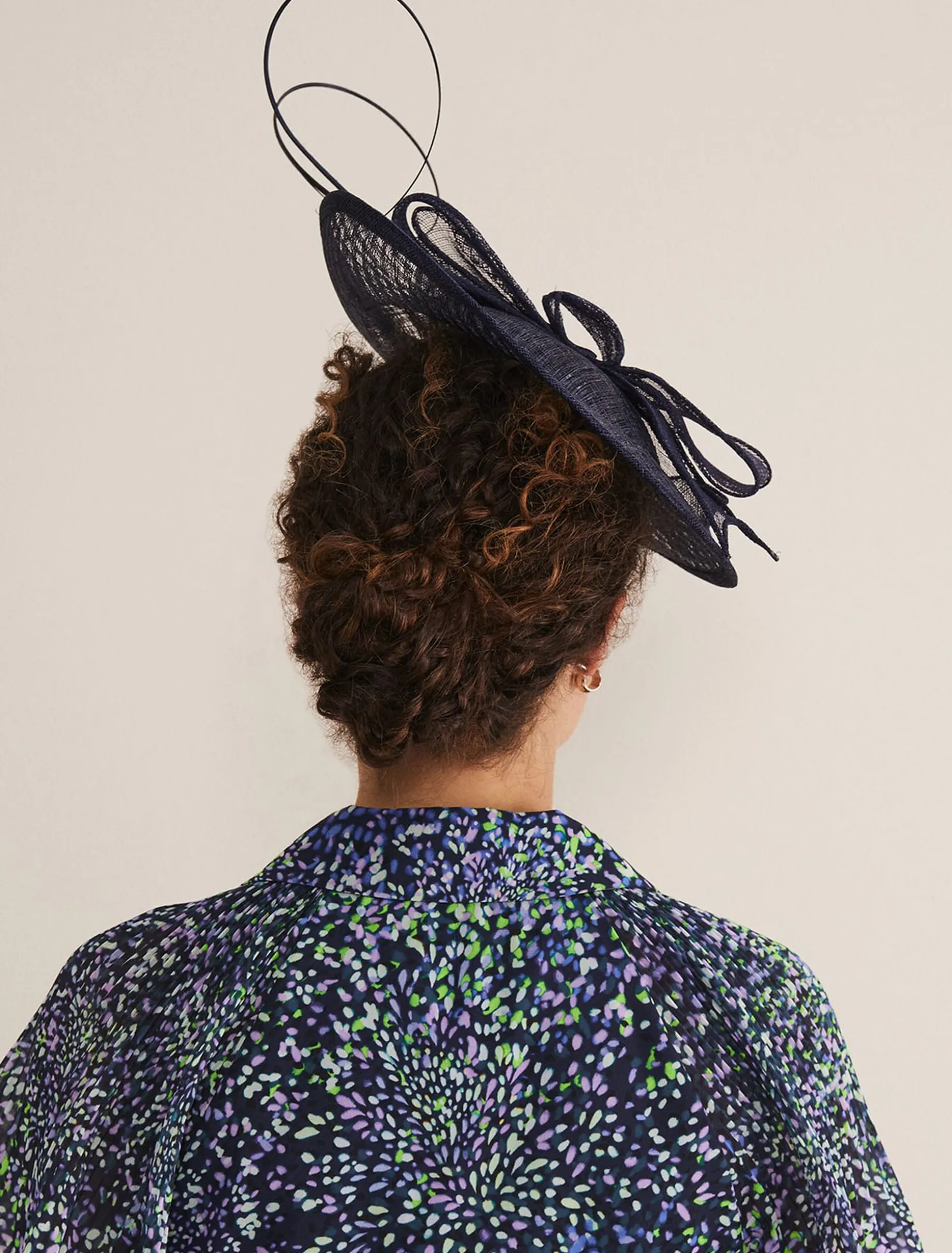 Quill And Bow Disc Fascinator