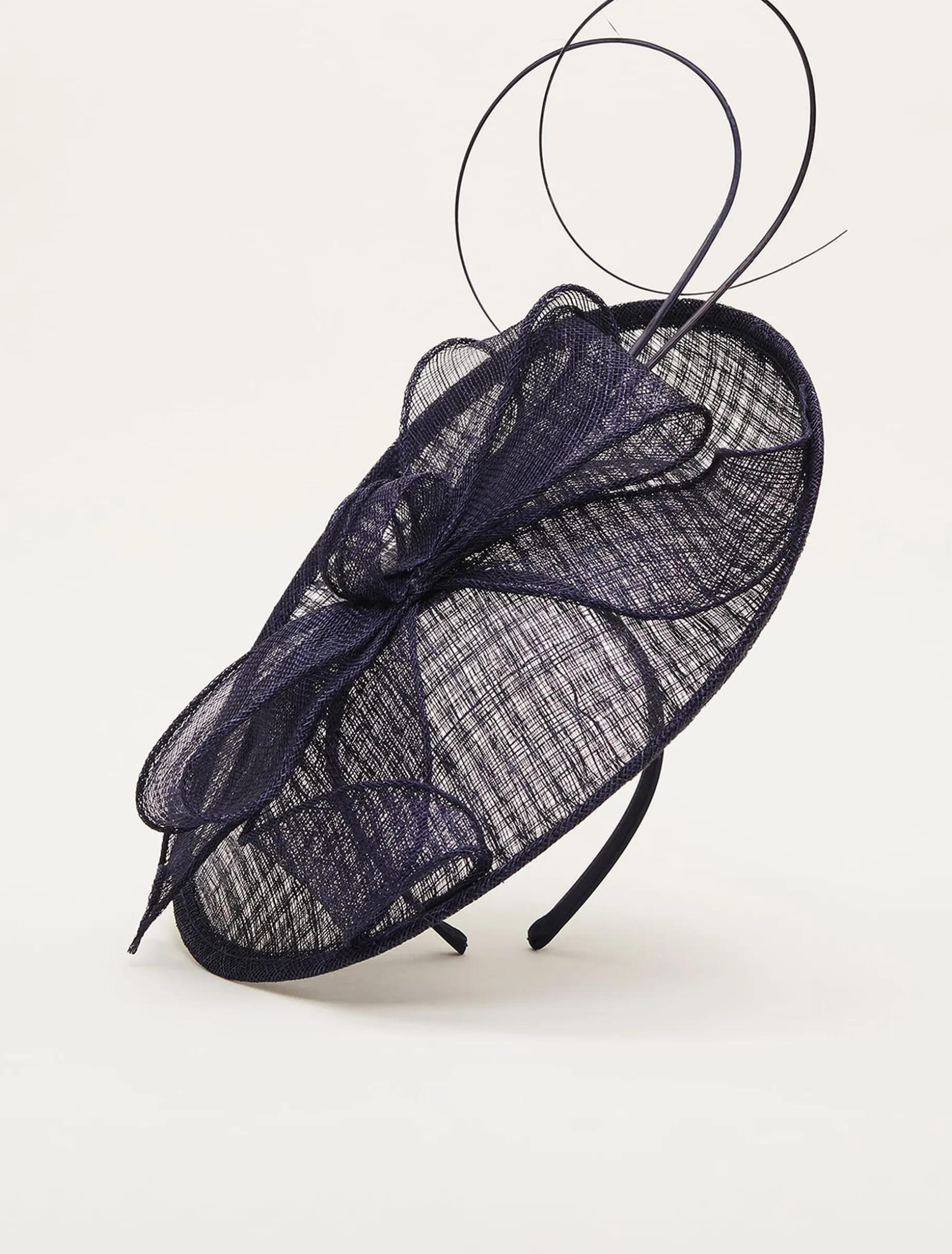 Quill And Bow Disc Fascinator