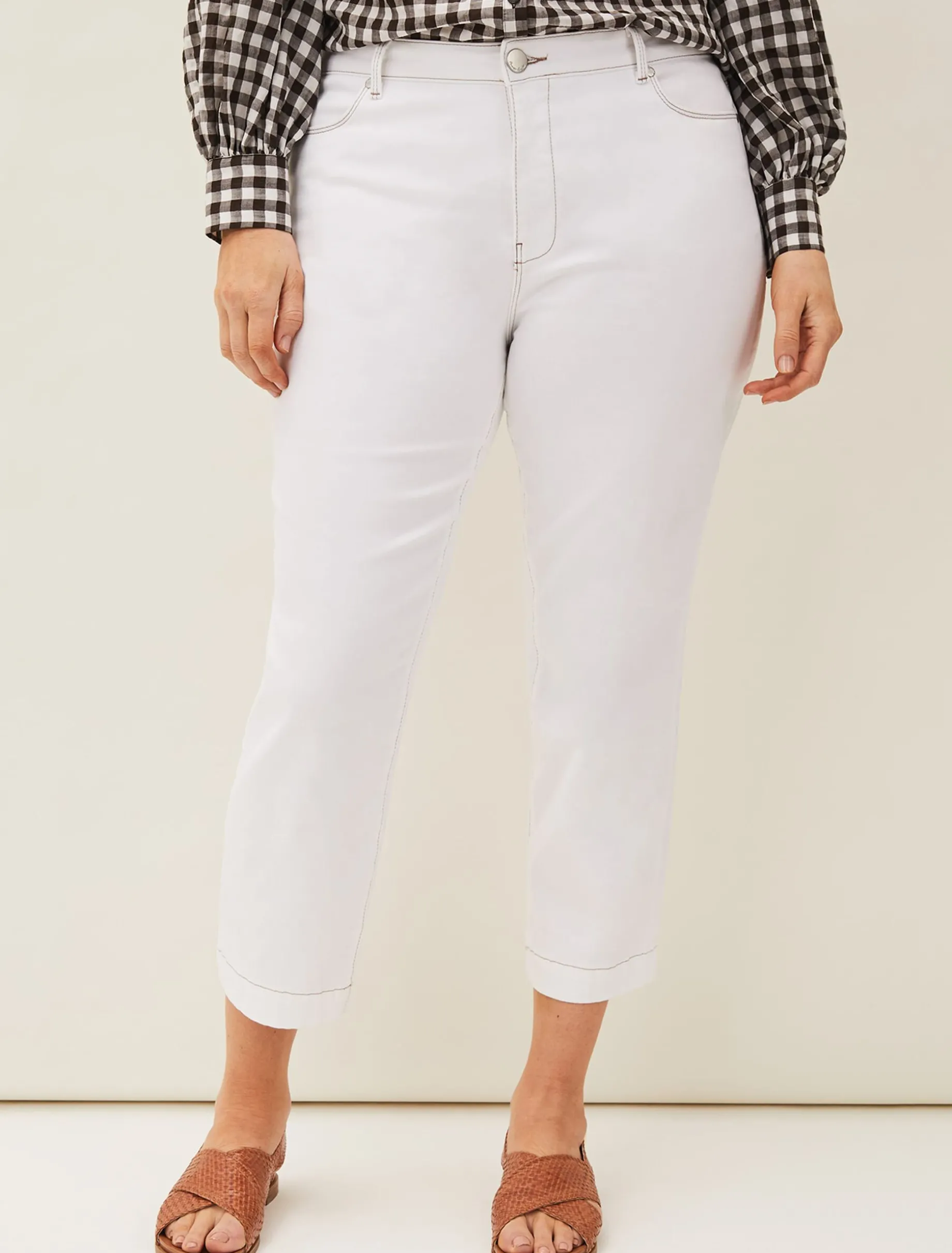 Ramona Cropped Straight Leg Jean
