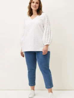 Ramona Straight Leg Jean