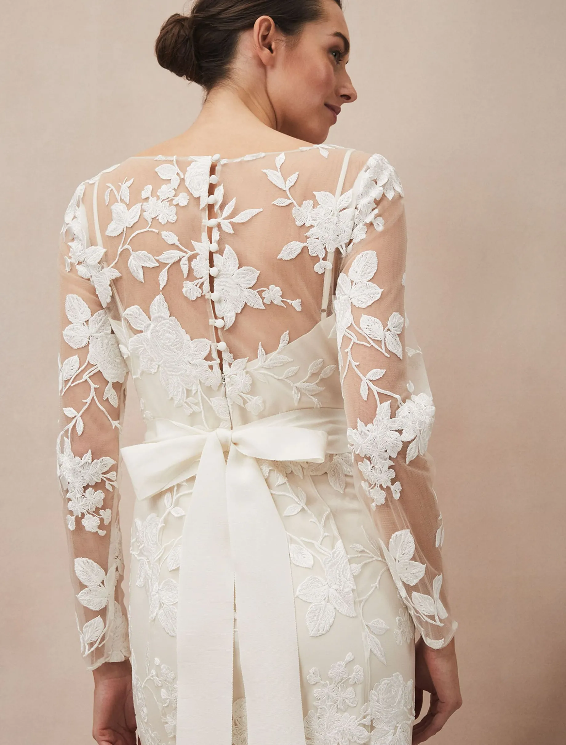Saffron Lace Wedding Dress