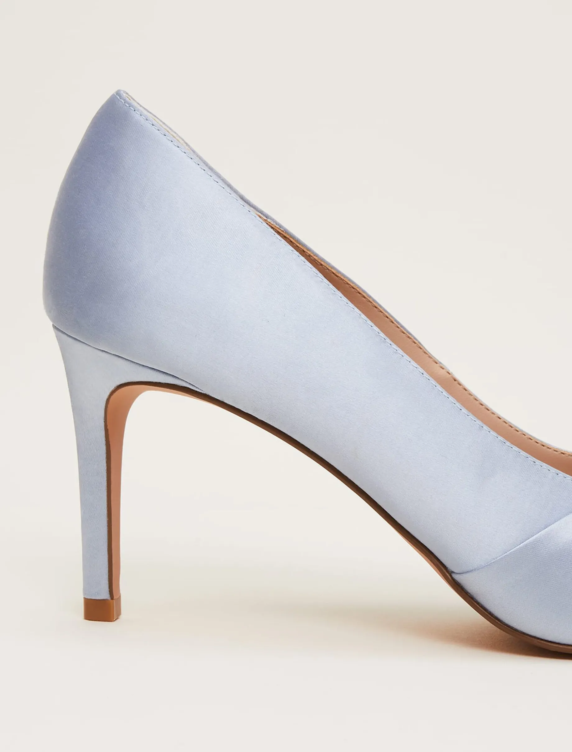 Satin Knot Front Court Shoe