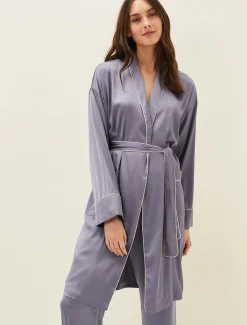 Shae Plain Robe