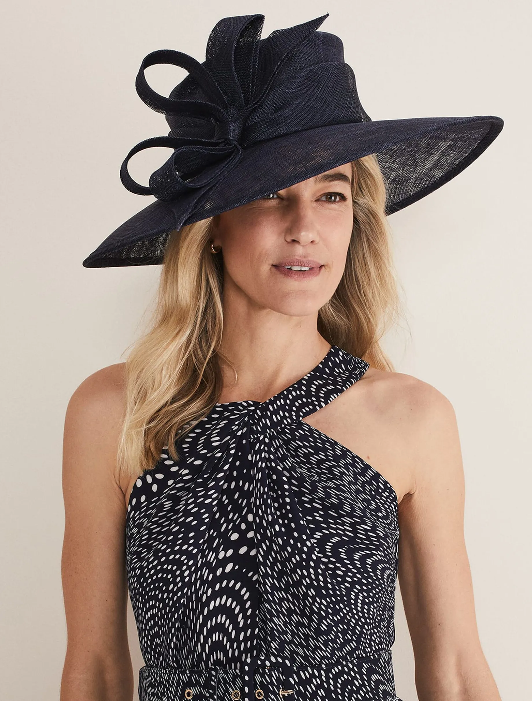 Side Bow Hat