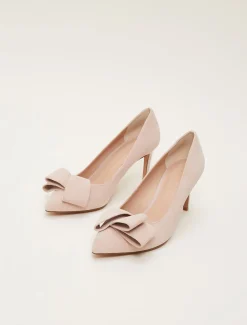 Suede Bow Front Court Shoe