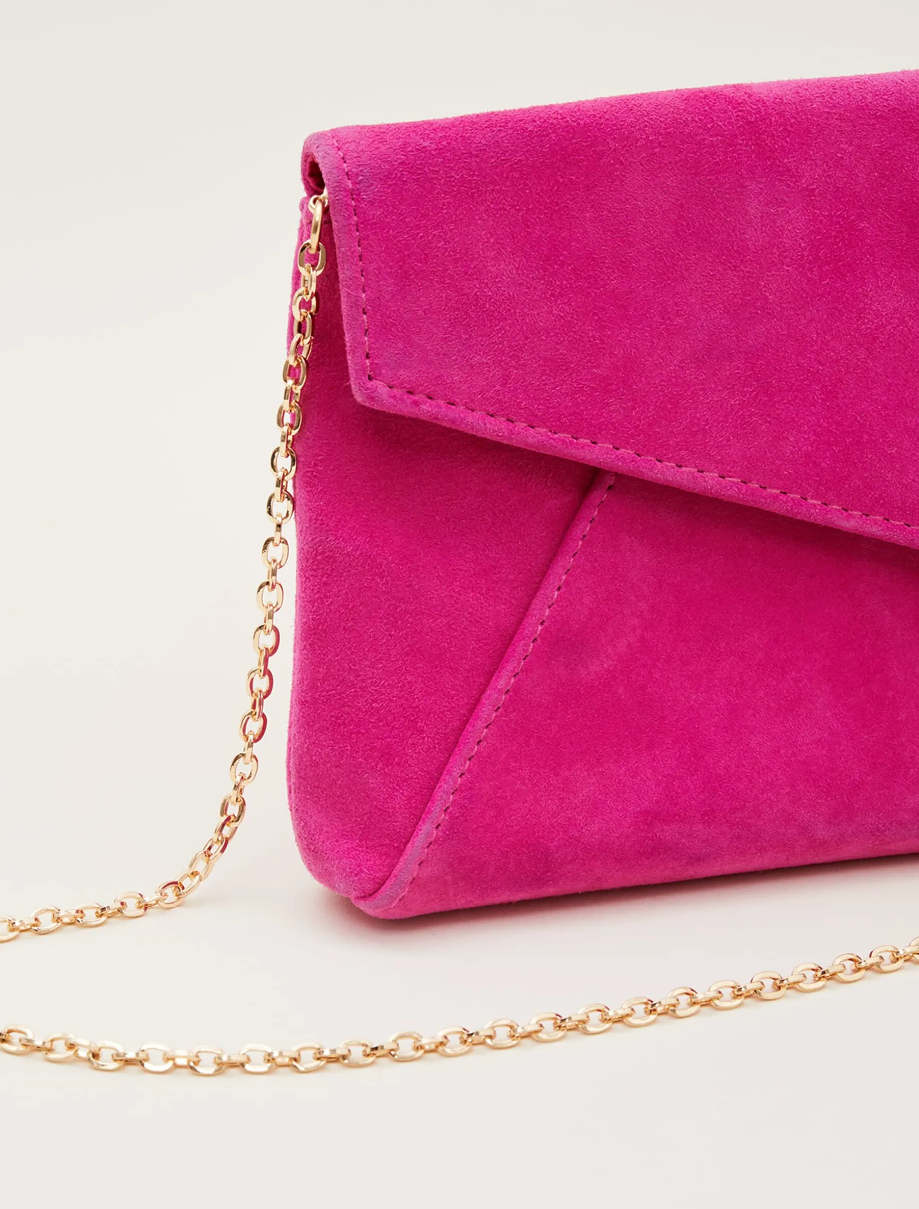 Tassle Trim Clutch