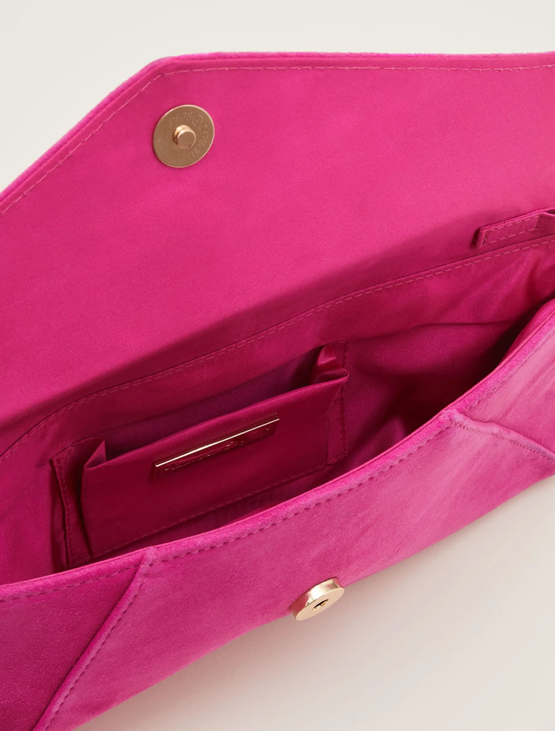 Tassle Trim Clutch