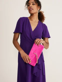Tassle Trim Clutch