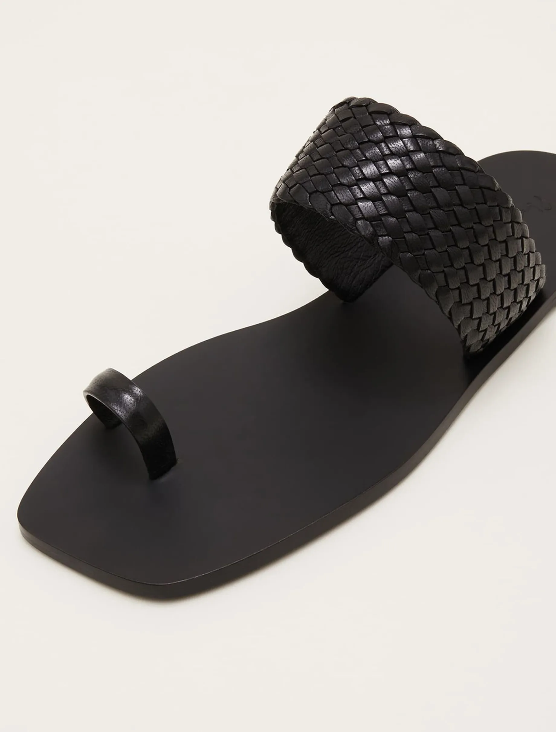 Toe Post Sandal