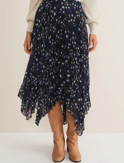 Zeba Star Pleated Midi Skirt