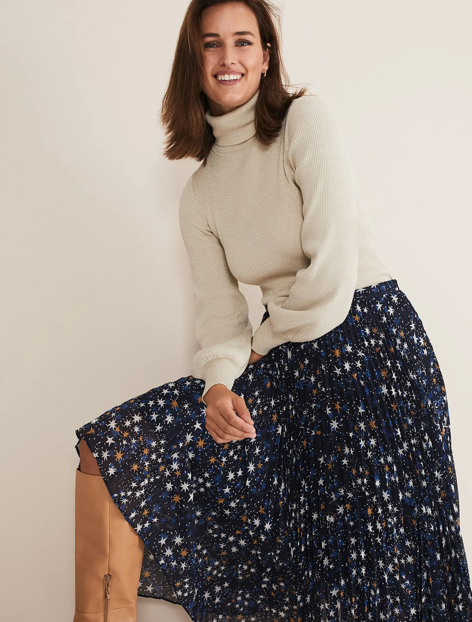 Zeba Star Pleated Midi Skirt