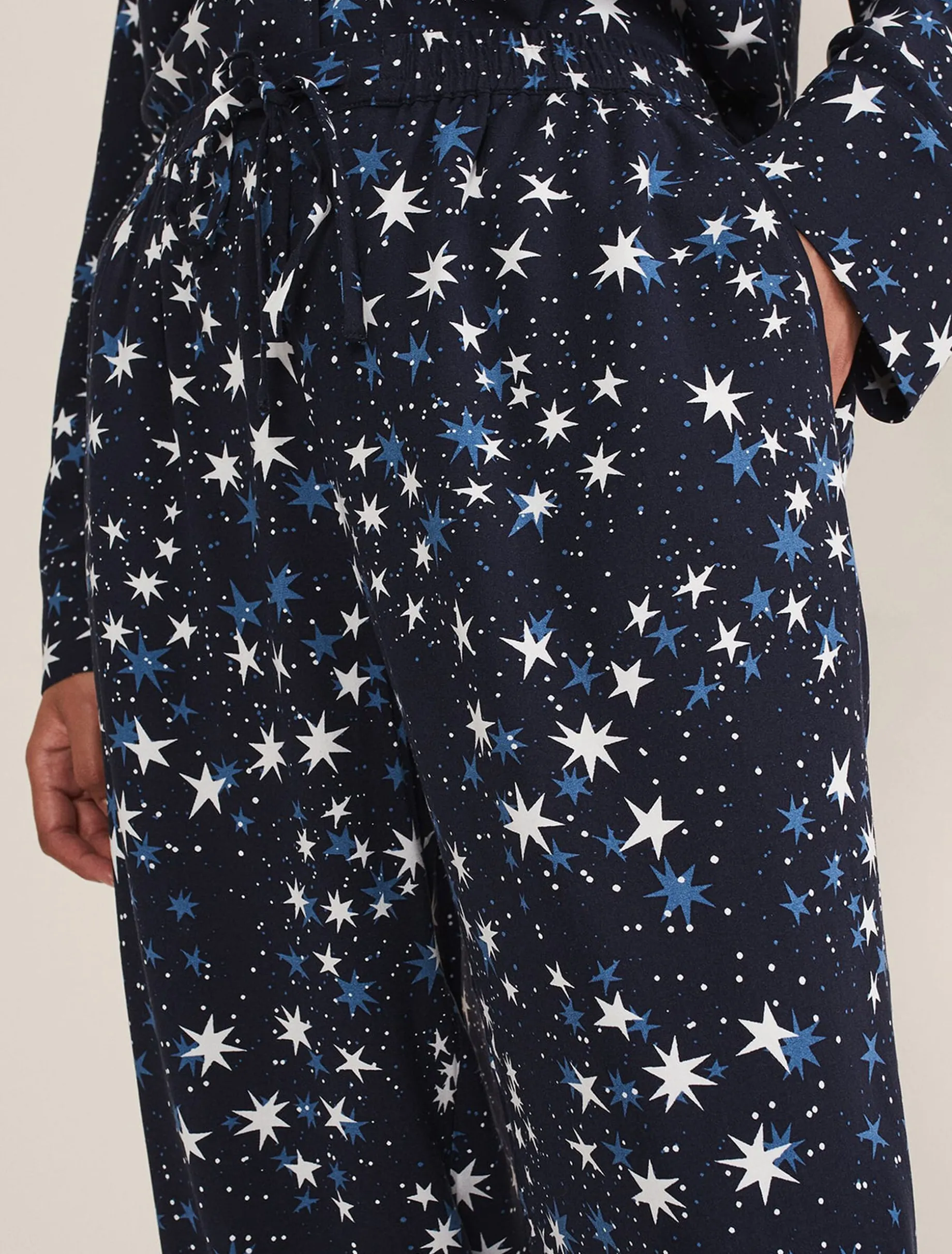 Zeba Star Print Pyjama Set